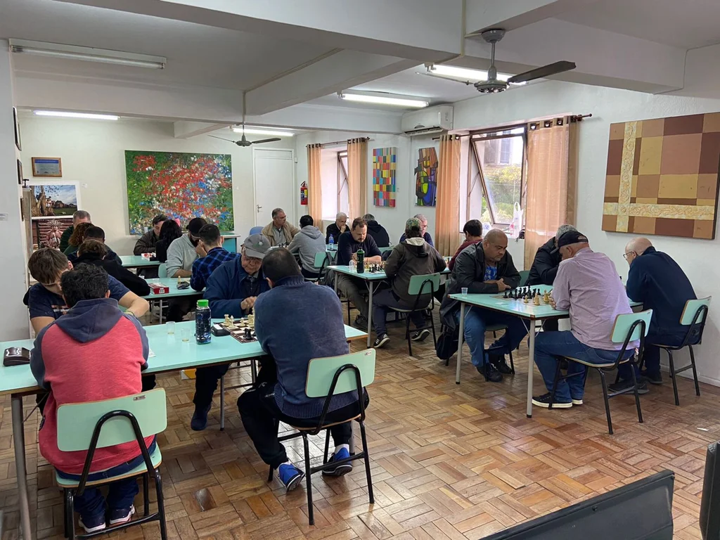 Xadrez tem nova rodada de partidas