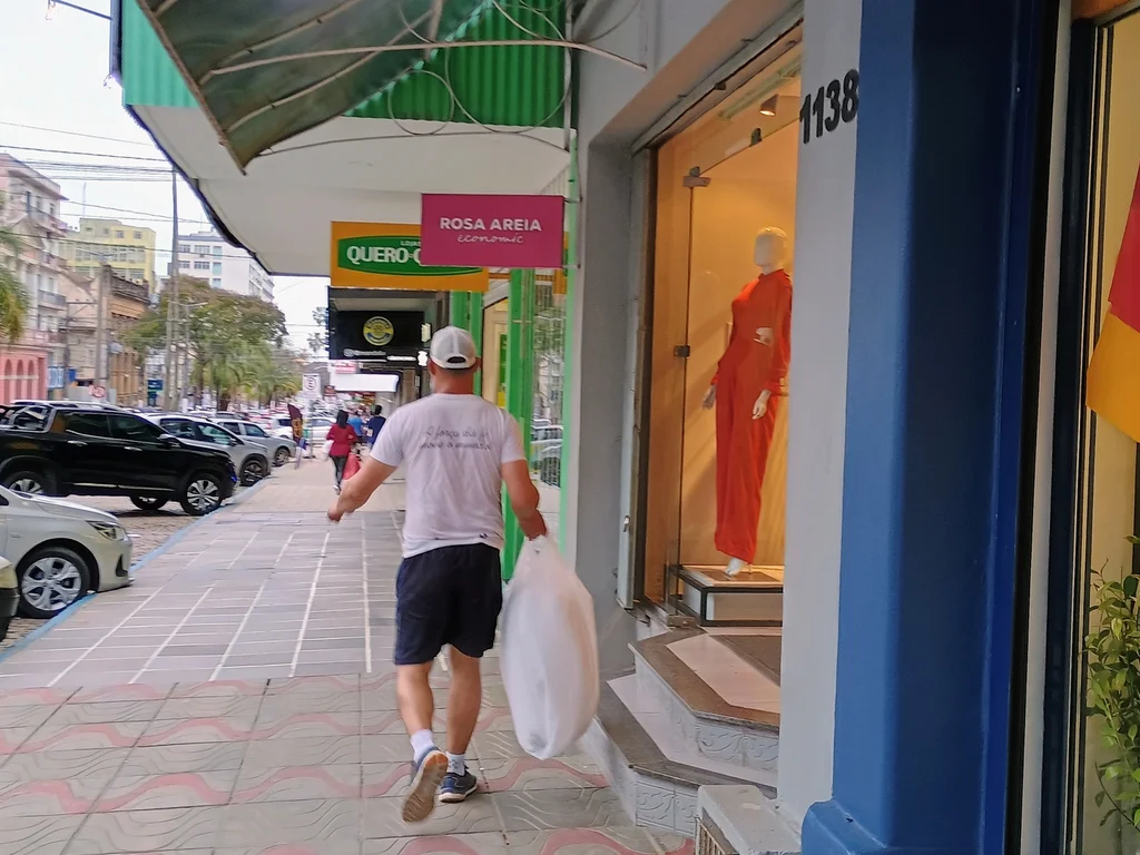 Fecomércio destaca necessidade de ajuste fiscal