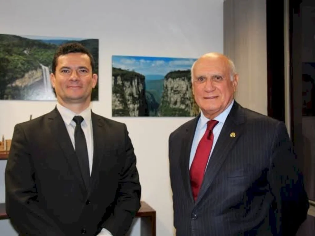 Convenção com Moro marca crescimento do Podemos