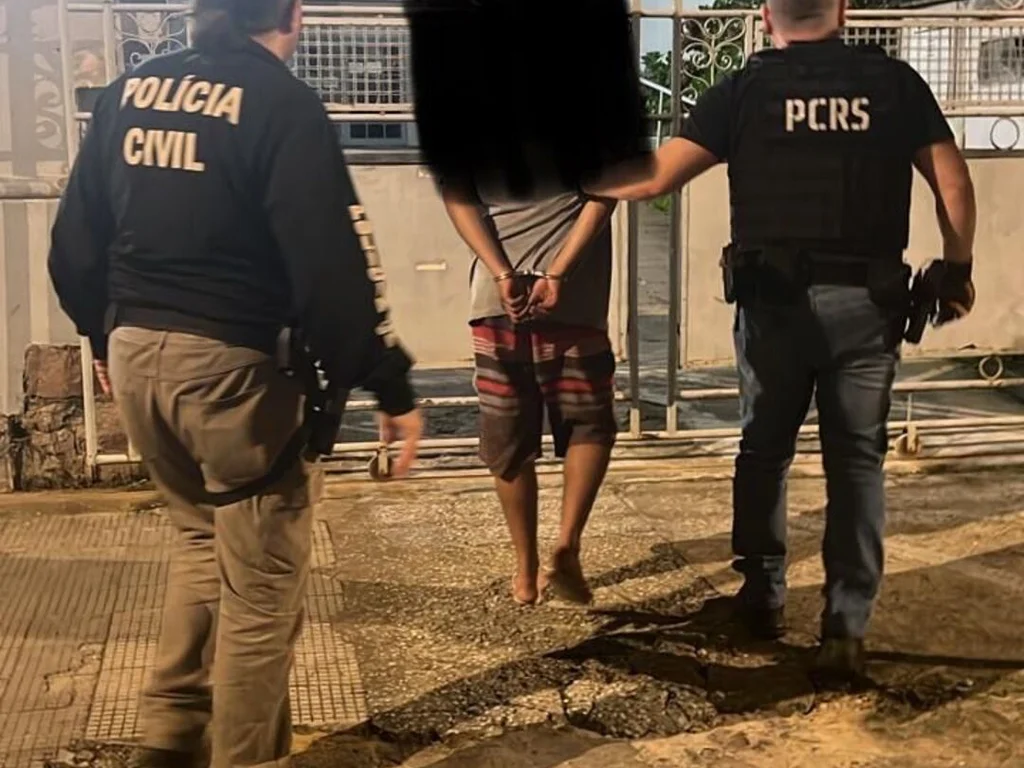 Presos dois suspeitos de roubo a pedestre em Bagé