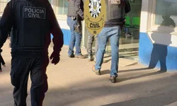 Três são presos com 15 tijolos de maconha