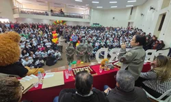 Shamar cumpre mandados e prende agressor