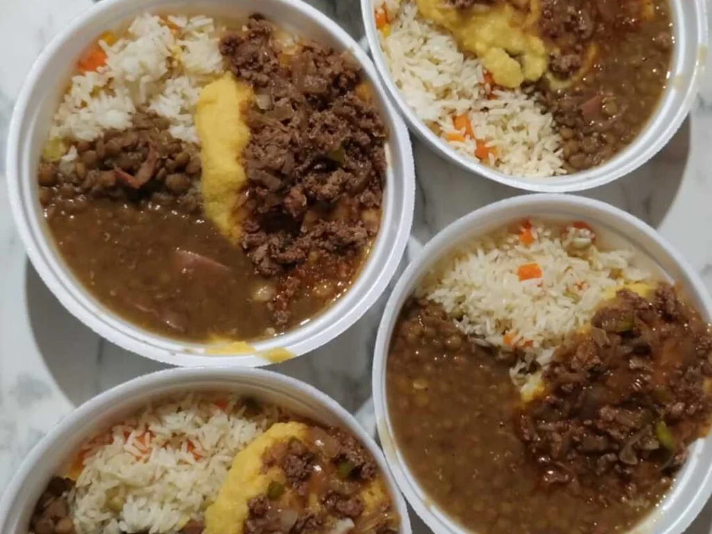 Grupo distribui mais de 75 marmitas por semana