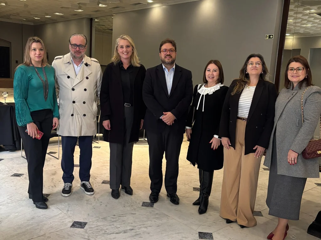 ADI Multimídia e Cremers debatem aproximação entre as entidades