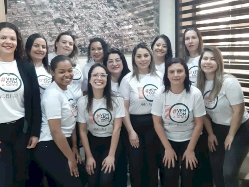 Imobilar completa 41 anos e lança nova marca