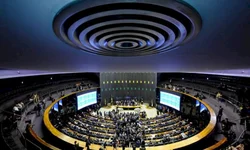 TSE dispensará novo cadastramento de eleitores