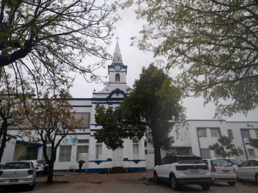 Média diária de positivados para covid-19 é de 25