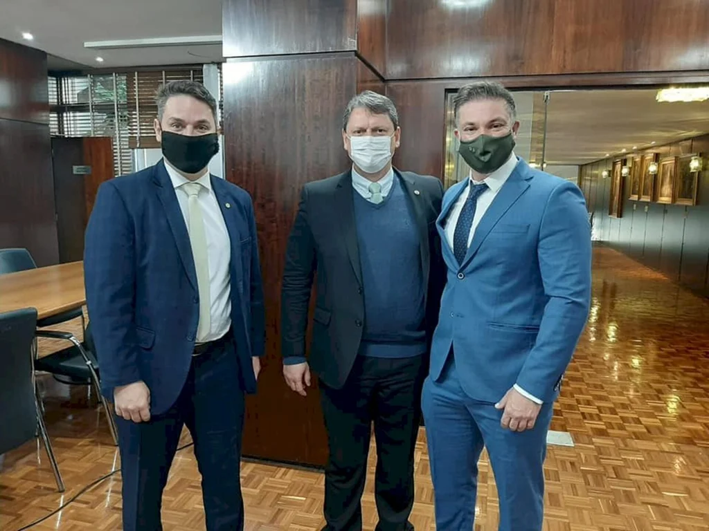 Prefeito acompanha visita de  Bolsonaro