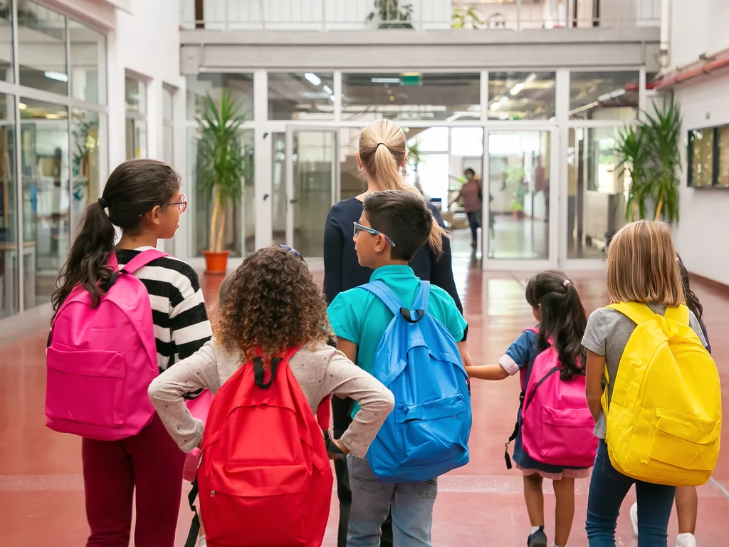 Projeto prevê treinamentos para professores, funcionários e alunos