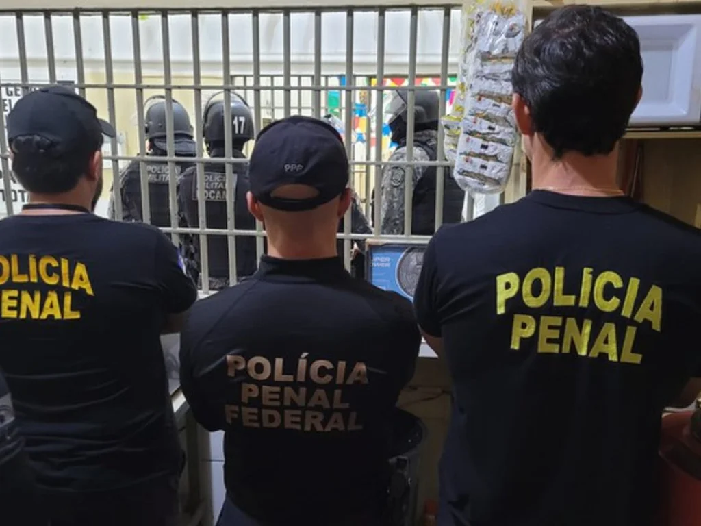 Operação apreende 650 celulares e revistou mais de cinco mil celas