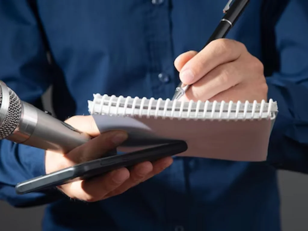 Hostilidade, assédio e retórica estigmatizante dos poderosos contra imprensa se espalham pelas Américas, diz SIP