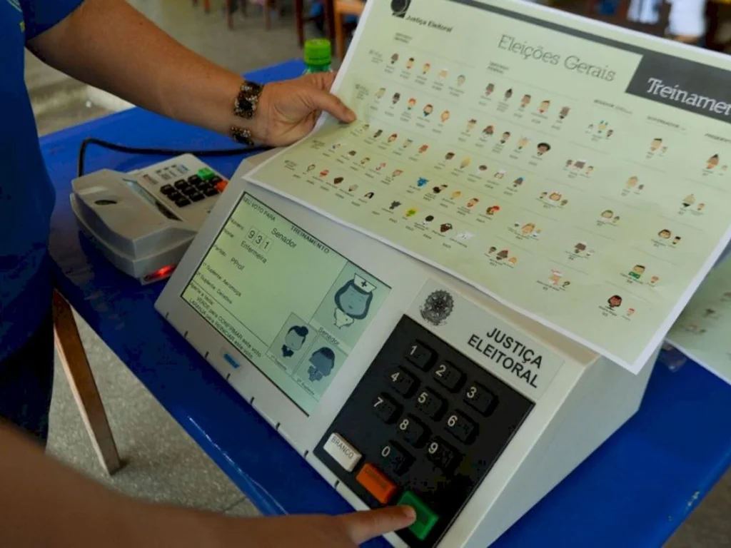 Reforma eleitoral é aprovada