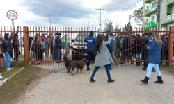 Homenagem a Pepe Mujica é marcada por protesto