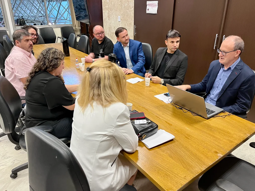 Vereadores se reúnem em Porto Alegre para buscar mudanças no IPE Saúde