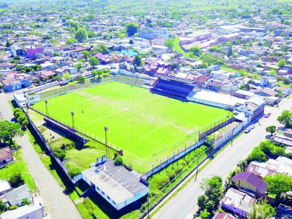 Estádio João Martins vai a leilão