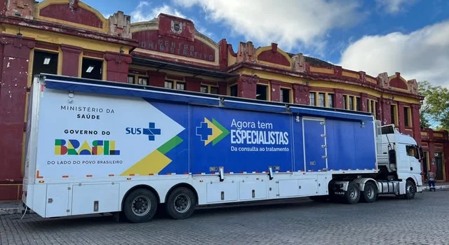 Carreta da saúde da mulher inicia atendimentos nesta quarta