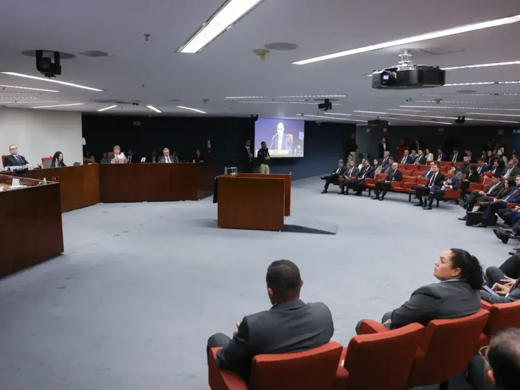 Começa a votação do julgamento de Bolsonaro