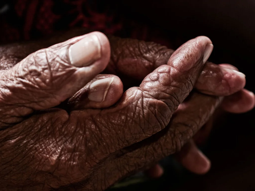 Violência contra idosos é crescente