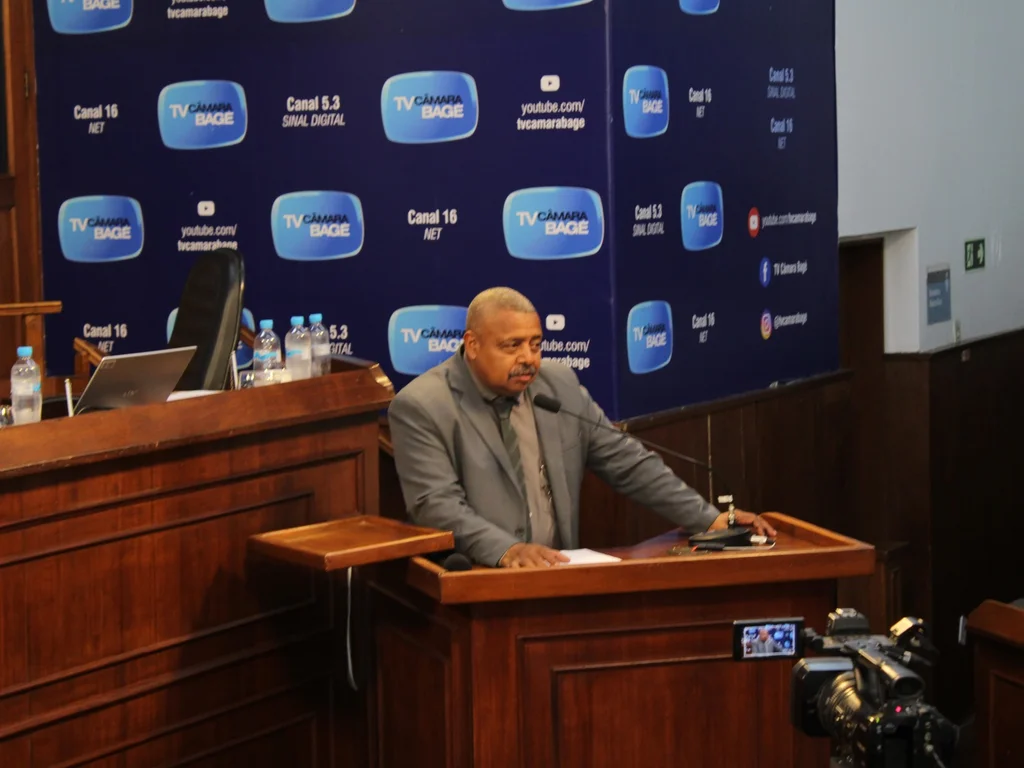 Nego Zeca propõe criação do programa Talentos da Casa