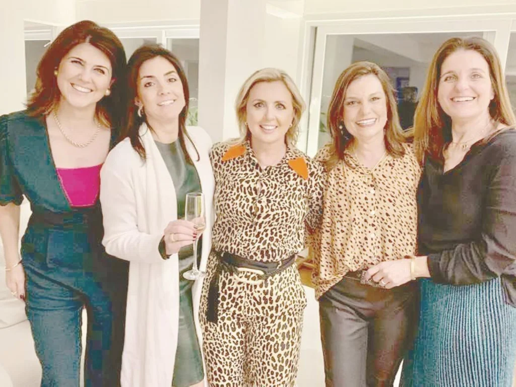 Nossas dúvidas são traidoras e nos fazem perder o que, com frequência, poderíamos ganhar, por simples medo de arriscar’   William Shakespeare