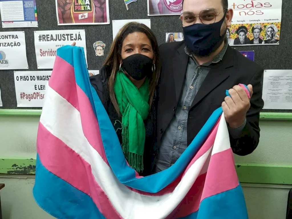 Projeto visa cotas para trans e travestis em concursos públicos