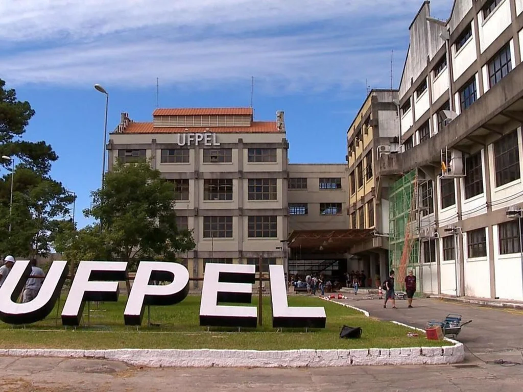 UFPel abre seleção para 937 vagas em cursos de graduação