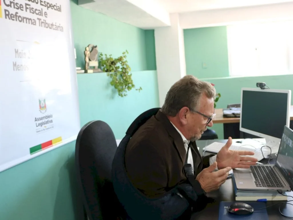 Comissão presidida por Mainardi questiona valores da dívida