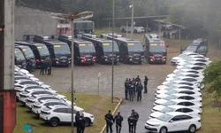 Indivíduo é detido com drogas e dinheiro em ponto de tráfico