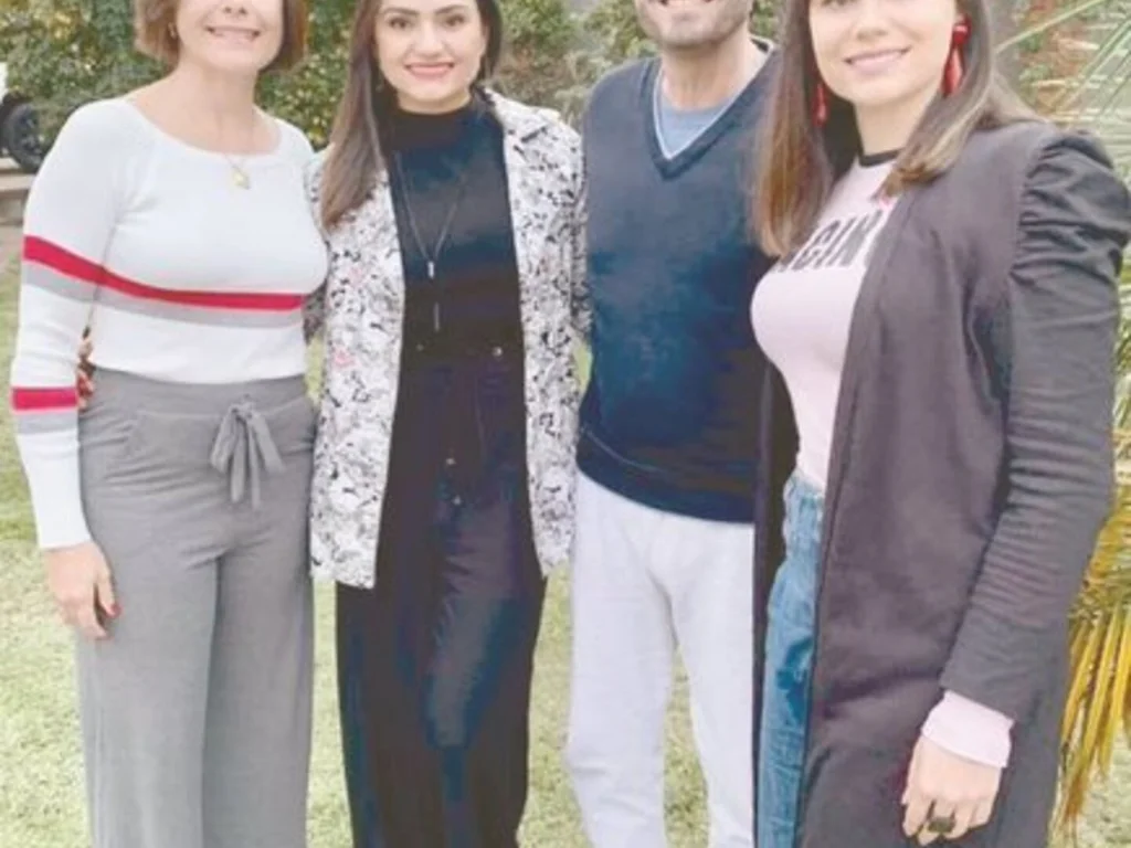 ‘A sabedoria é a única riqueza que os tiranos não podem expropriar’   Khalil Gibran