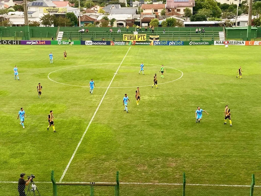 Bagé perde fora no primeiro jogo do Acesso