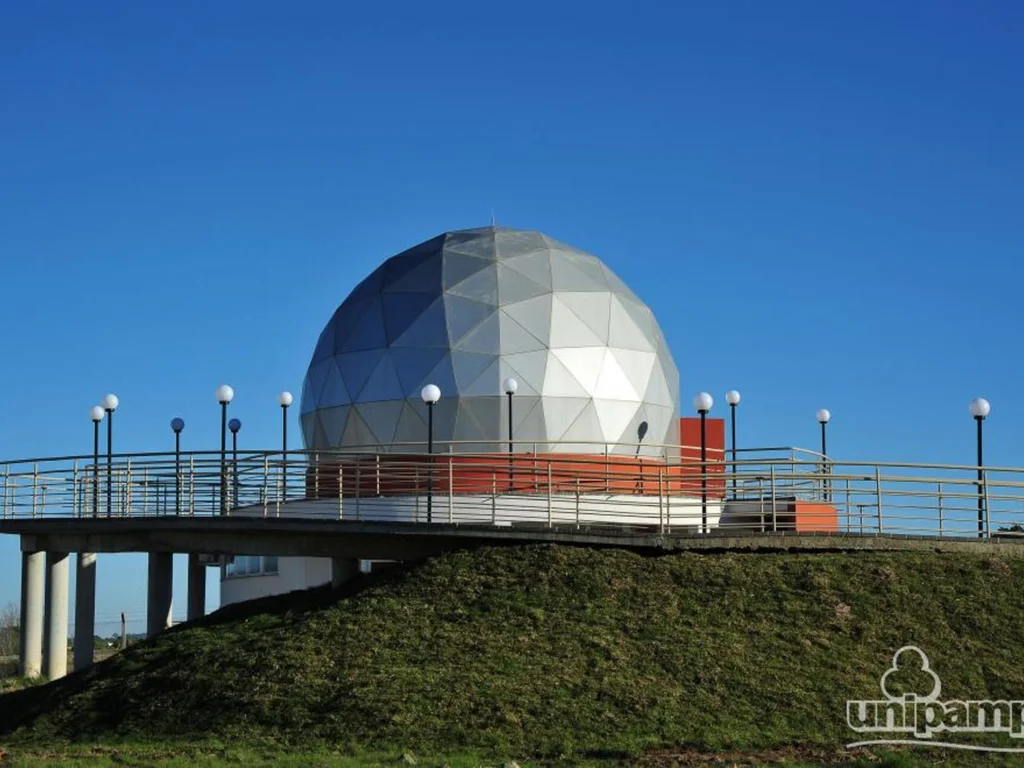 Planetário da Unipampa abre agenda para visitas escolares