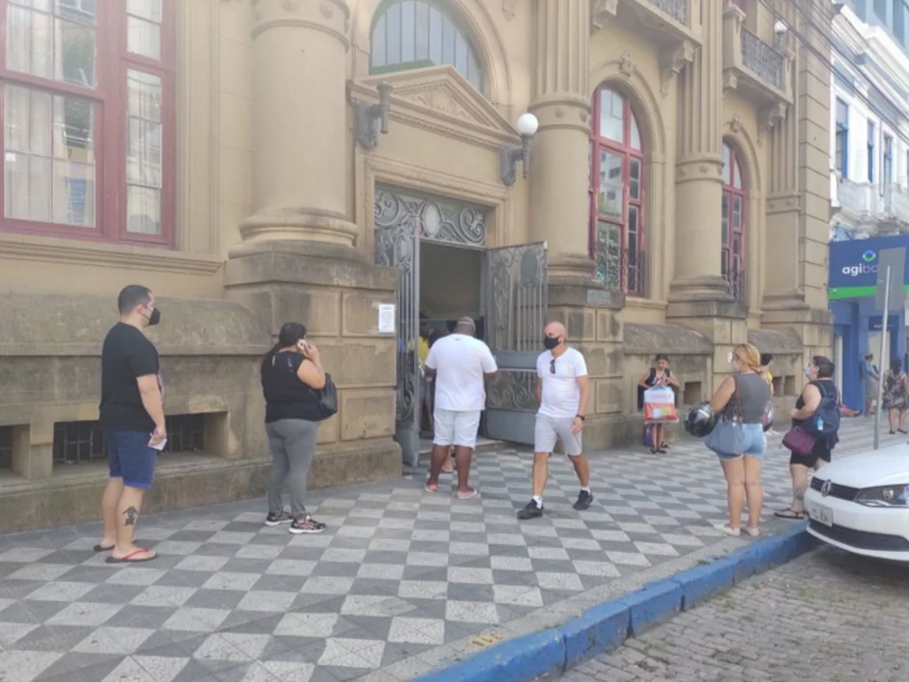 Maior demanda na vacinação é por segundas doses