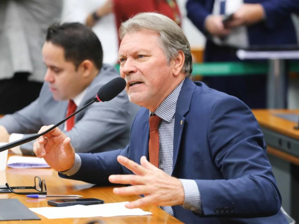 Hamm será relator de projeto sobre securitização de dívidas rurais