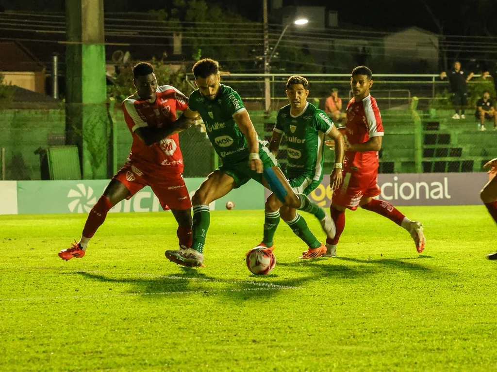 Guarany caminha a passos largos rumo à segunda divisão