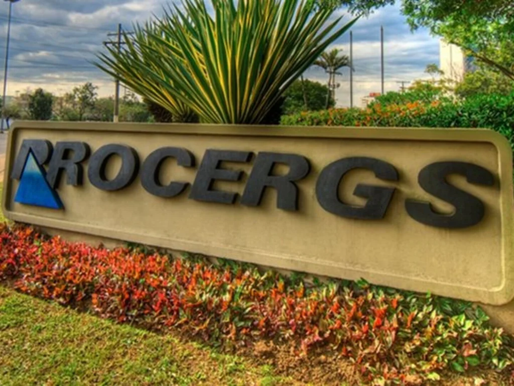 Concurso com salários de até R$ 13 mil tem inscrições até dia 30