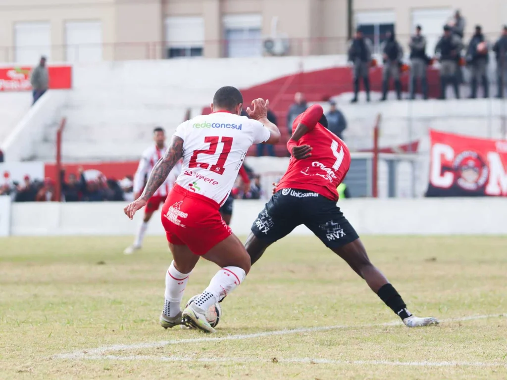 Após 48 dias, Guarany volta a vencer uma partida