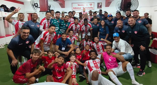 A uma partida da classificação