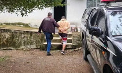 Três são detidos na Cohab com pedras de crack