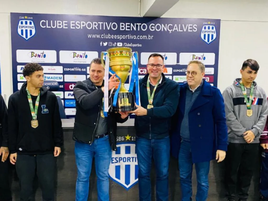 Começa a Divisão de Acesso