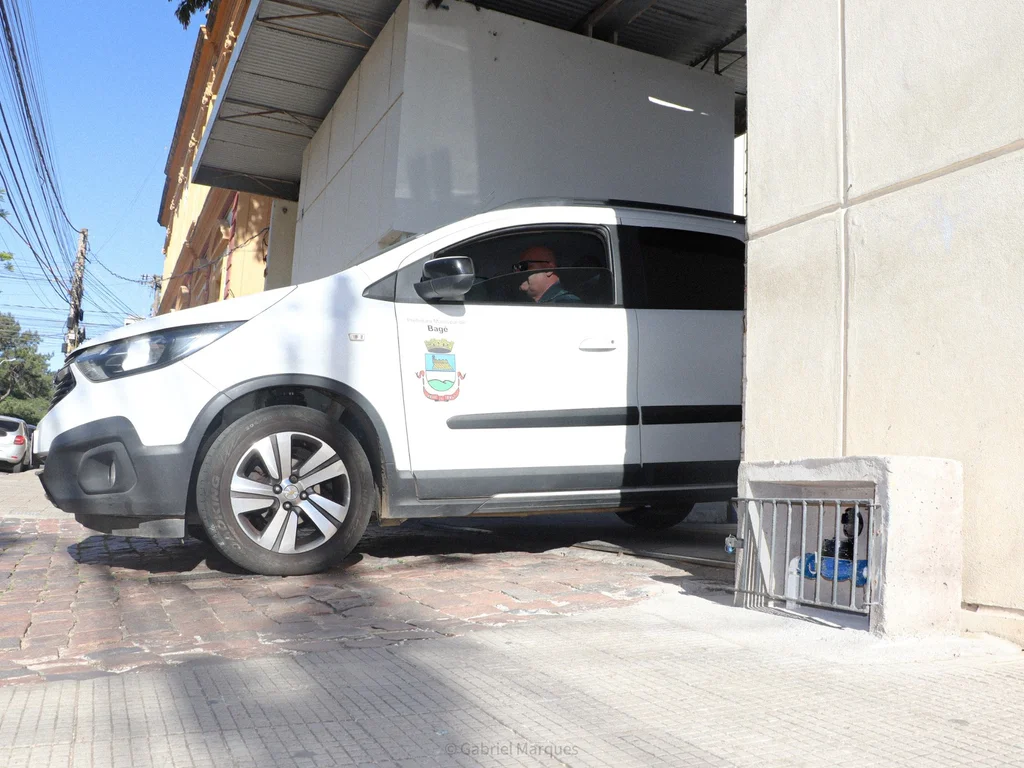 Bagé inicia cobrança de água em prédios públicos