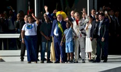 Leitores opinam sobre faixa ‘entregue pelo povo’