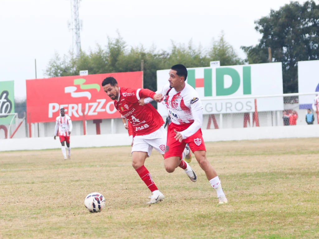 Com um jogador a menos, Guarany vence e continua vivo no campeonato