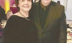 ‘Tente mover o mundo: o primeiro passo será mover a si mesmo’   – Platão