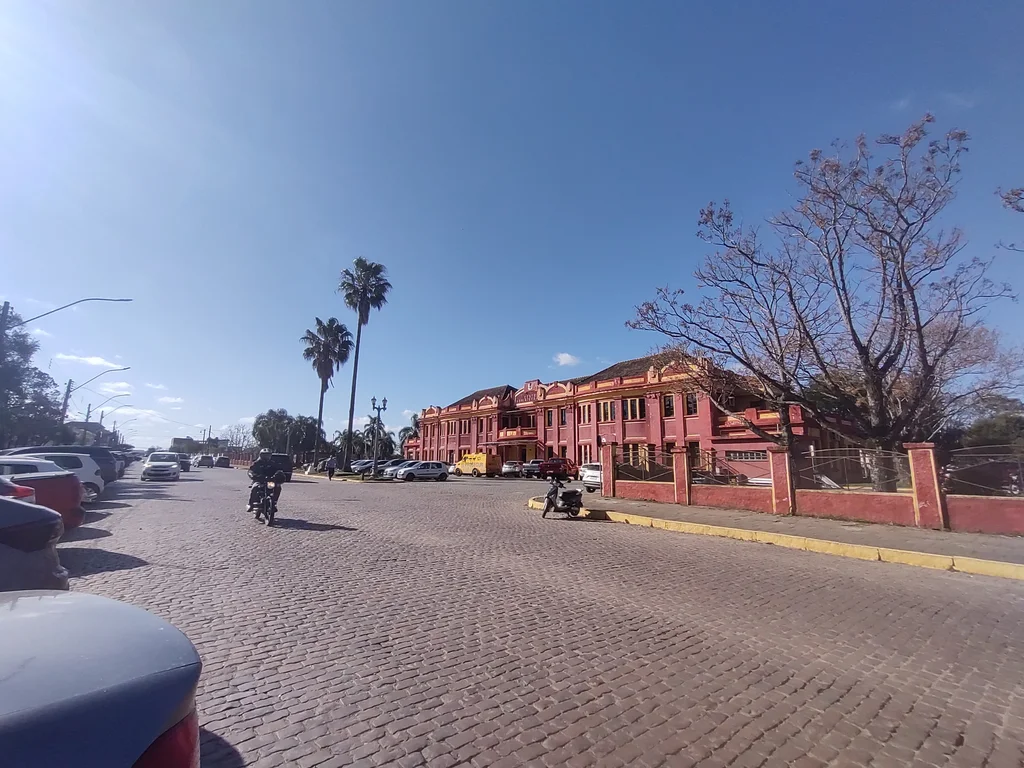 Servidor é alvo de bloqueio de bens por fraude de combustíveis