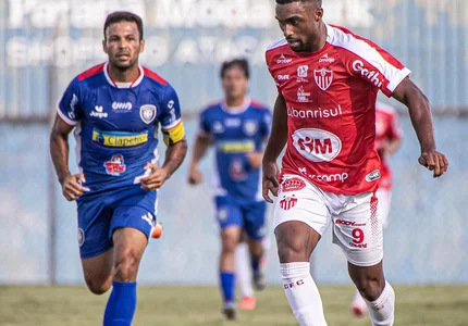 Guarany sofre apagão no segundo tempo e perde na estreia