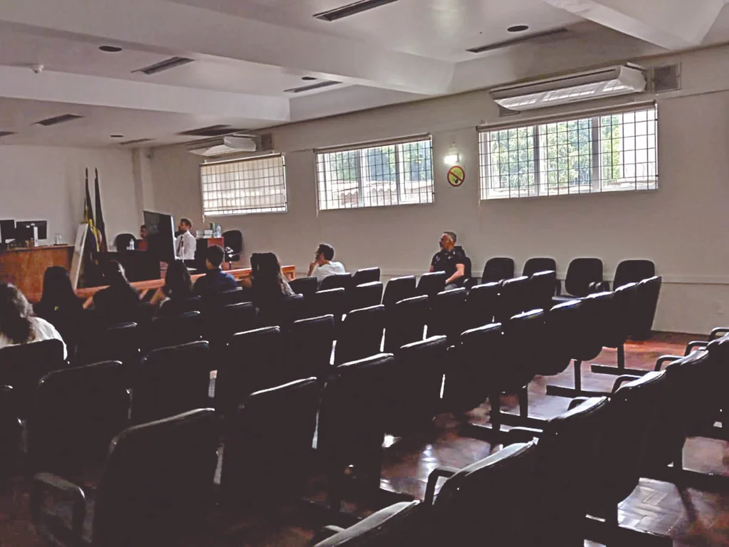 Réu é condenado a 12 anos e quatro meses em regime fechado