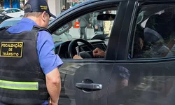 Semana Nacional do Trânsito começa com panfletagem