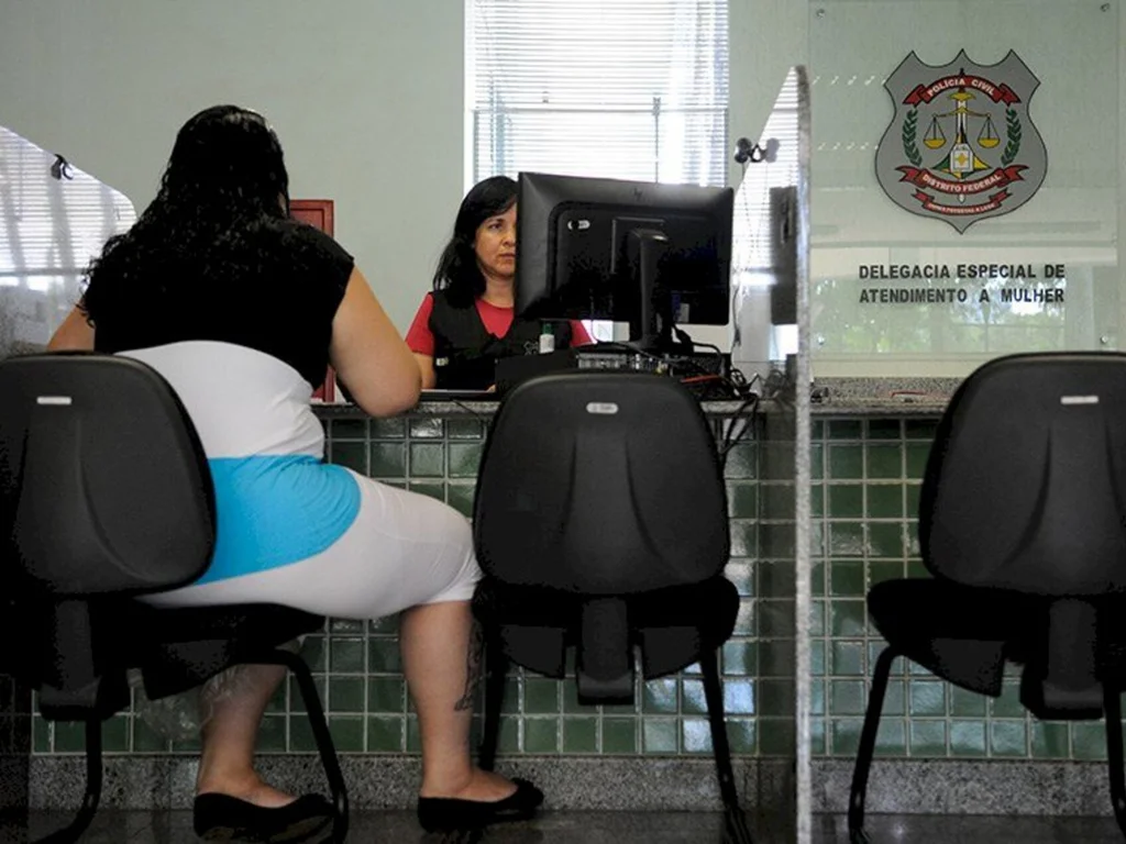 Em torno de 100 medidas protetivas são solicitadas por mês