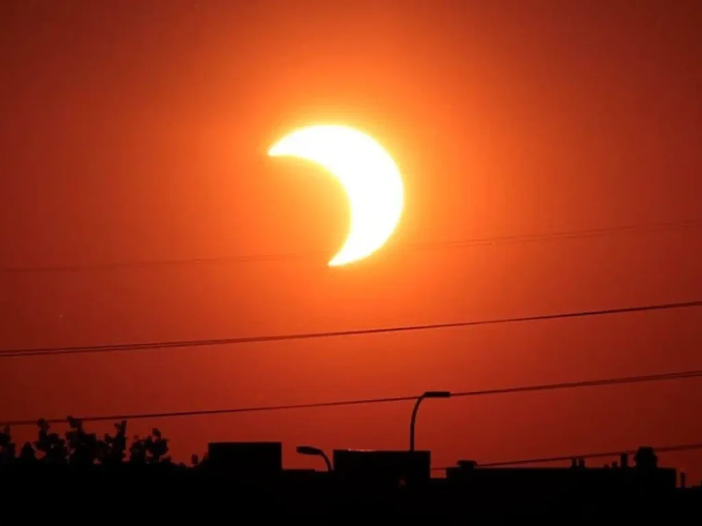Planetário da Unipampa detalha como acompanhar eclipse