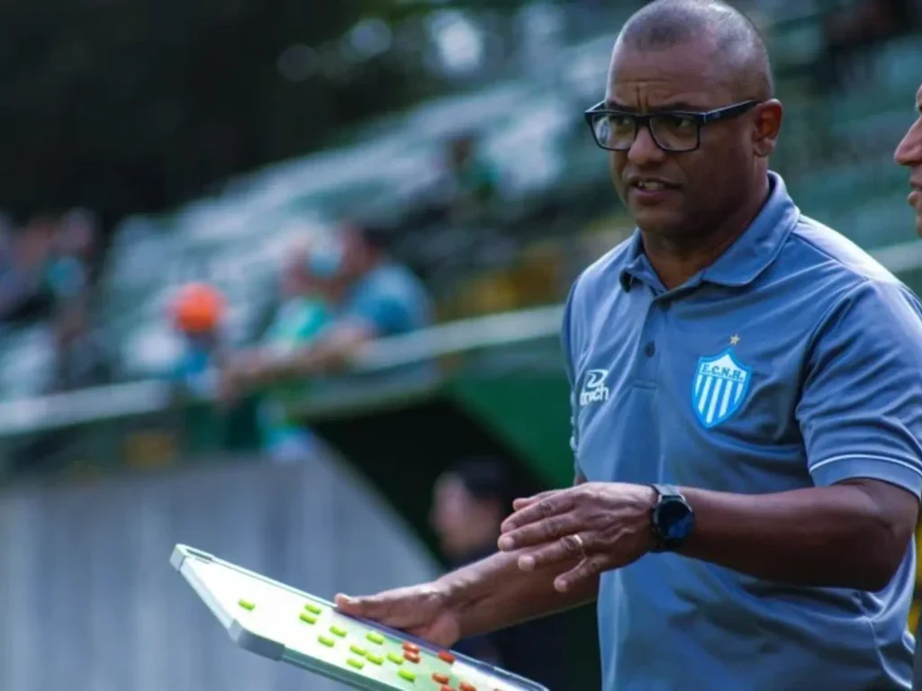 Daniel Franco é demitido do Novo Hamburgo